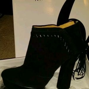 Nine west booties suede sz 10